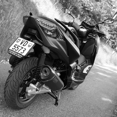 XMAX 125 IRON MAX YAMAHA