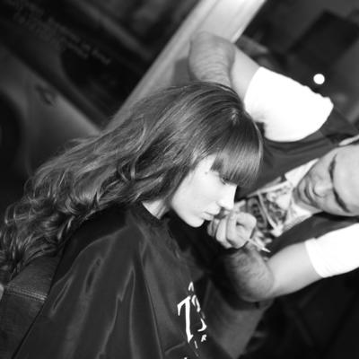 SHOOTING 12 1 2011 VALENTINO VEVEY BACKSTAGE