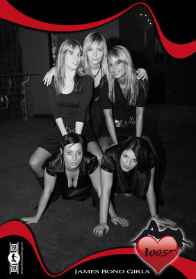 James Bond Girls 031