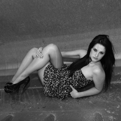 SHOOTING 25 04 2011 IN BULDING