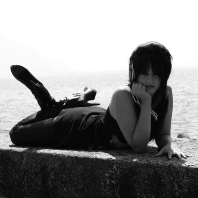 SHOOTING 26 04 2011 BY THE LAKE