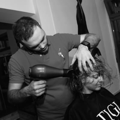 SHOOTING 9 02 2011 BACKSTAGE