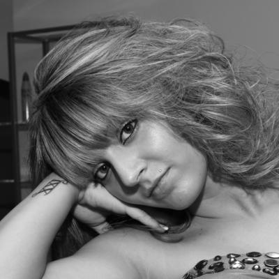 SABRINA GLAMOUR 2